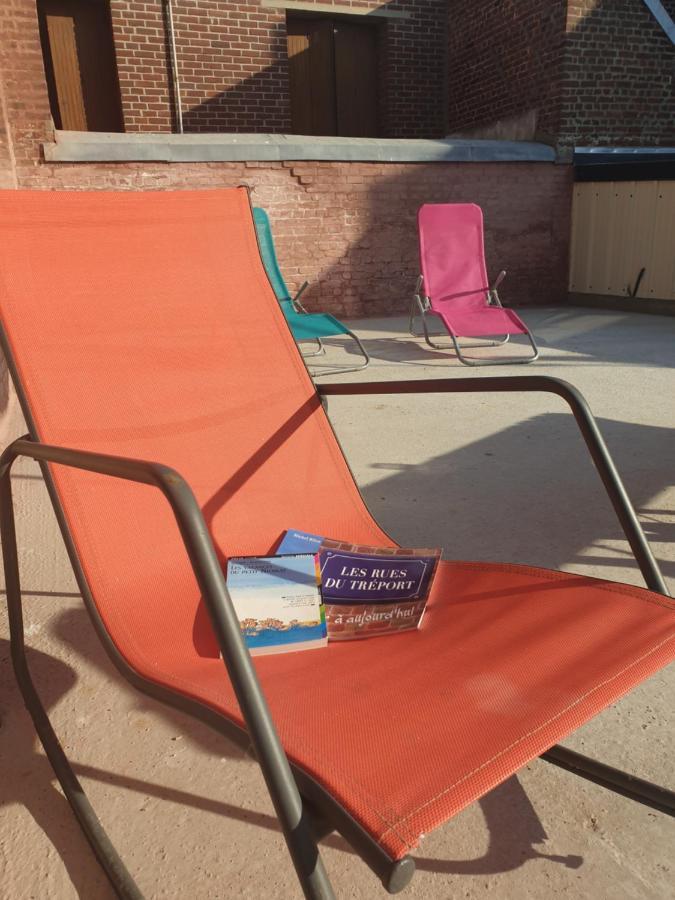 Notre Nid - Grande Terrasse Privee En Bord De Mer, Au Coeur Du Quartier Historique Du Treport ! Wifi Le Tréport Kültér fotó